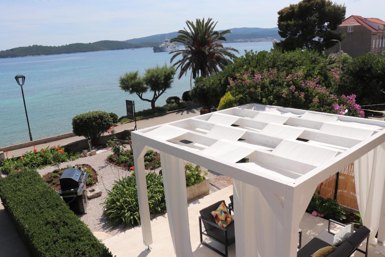 Luxury Apartment Lukas Orebic Bagian luar foto