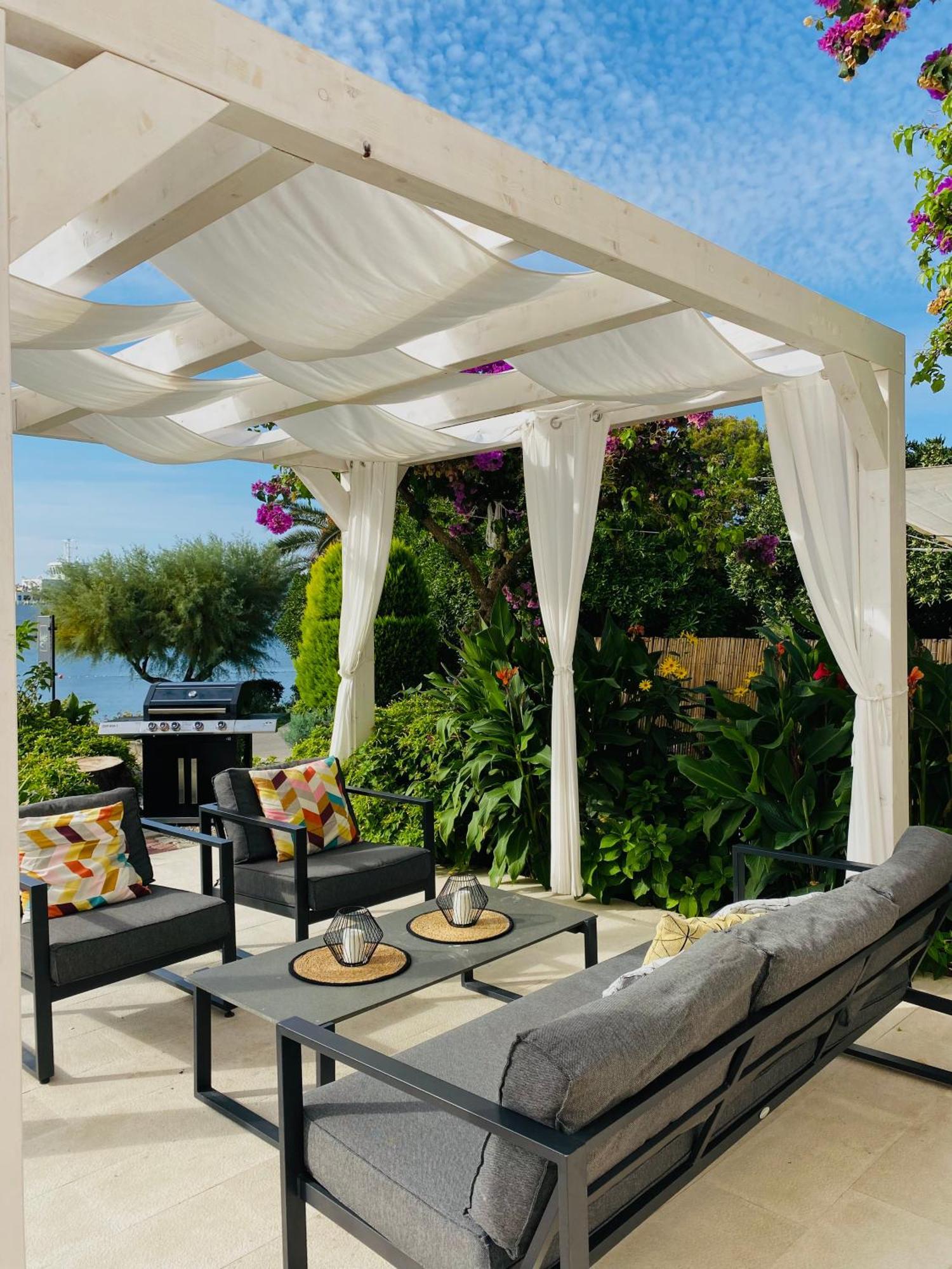 Luxury Apartment Lukas Orebic Bagian luar foto